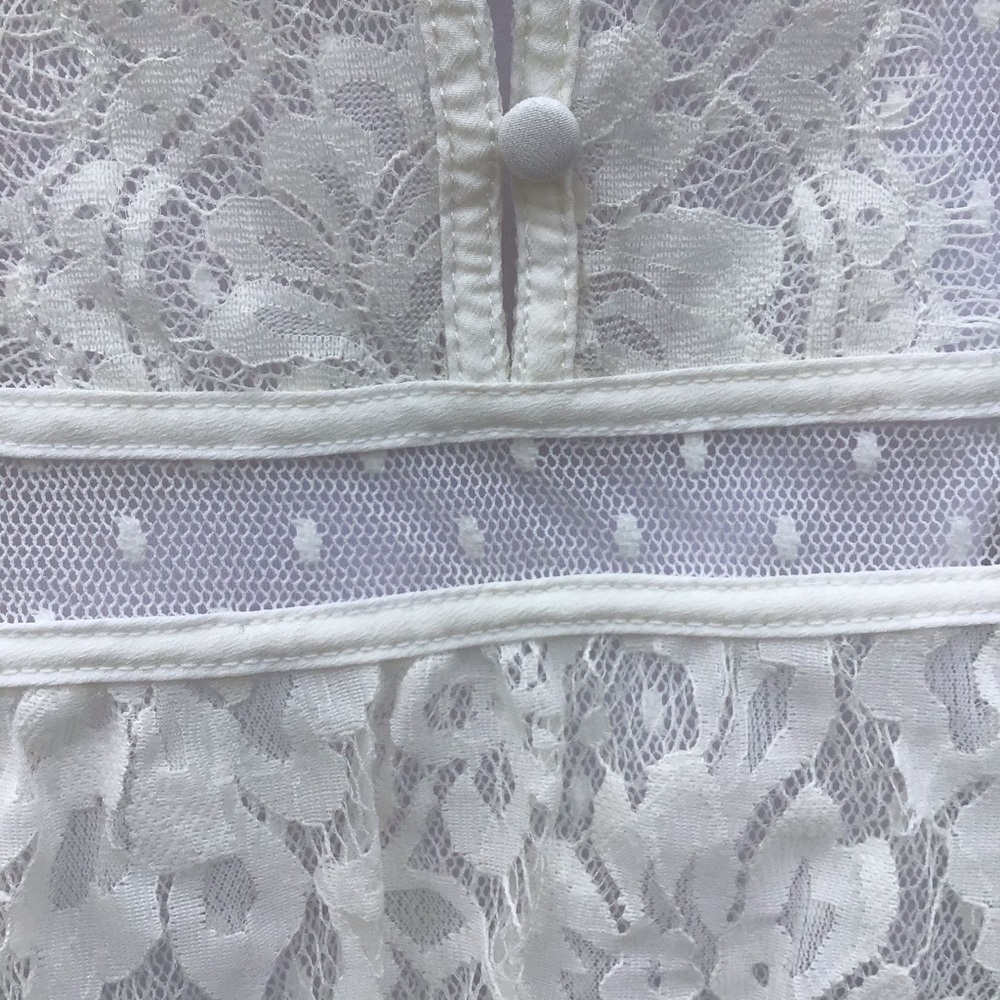 FREE PEOPLE BEAUTIFUL SHEER LACE TOP - Picture 9 of 16